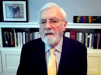 Bill Foege speaking